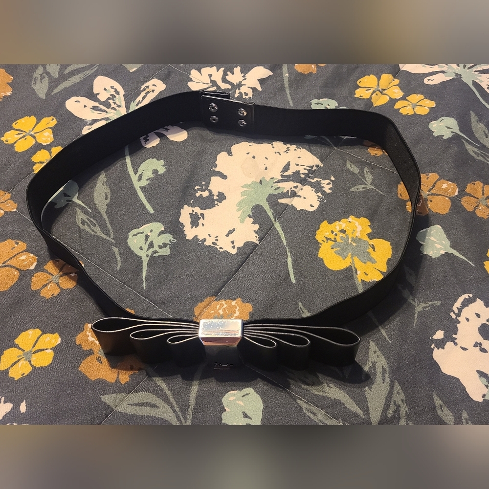 Ralph Lauren Polo Leather Bow Buckle Black Elastic snap back Belt size Large
